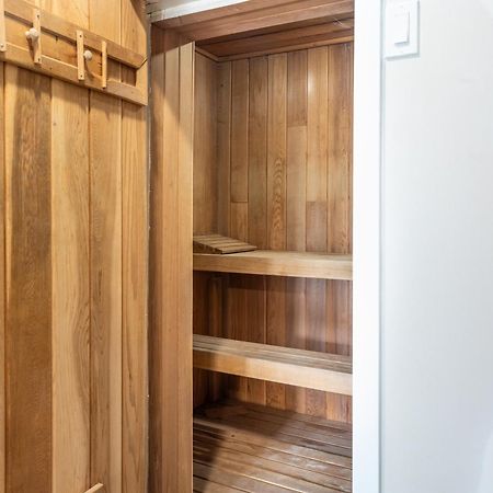 5 Bedroom Luxury Retreat With Hot Tub And Sauna London Eksteriør billede